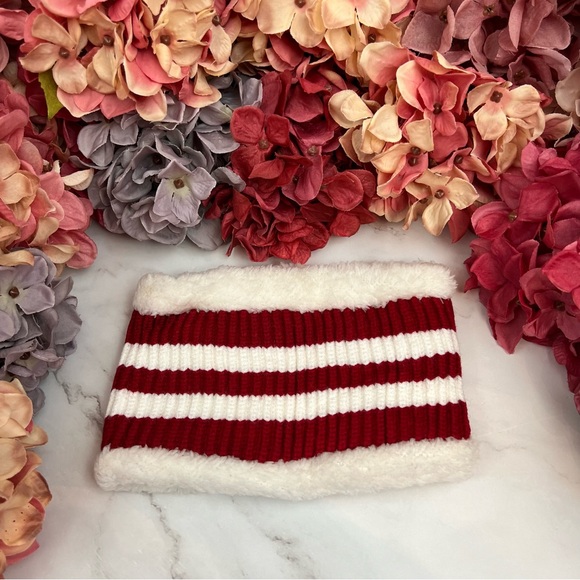 Infant Baby Red Striped Winter Hat & Ring Scarf Set - Picture 11 of 16